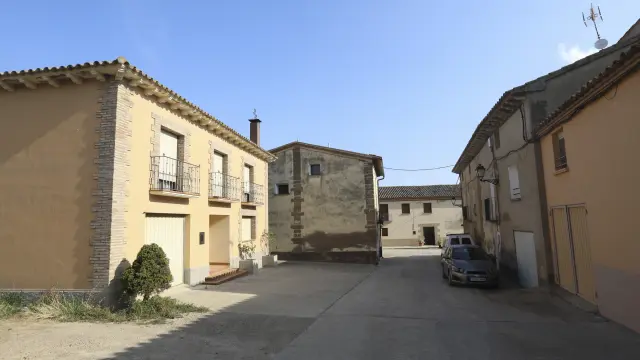 Avenida central de Banariés, municipio incorporado de Huesca.