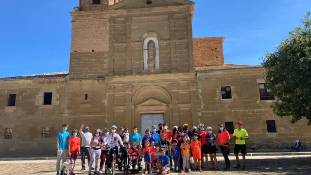 Familias en Loreto Marcha Aspace Huesca 2021.
