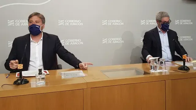 José Luis Soro y Gregorio Briz, durante su comparecencia en rueda de prensa.