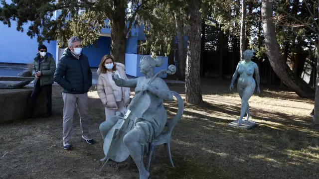 Las esculturas han llamado la atención del público.
