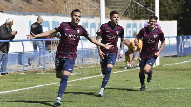 Jordi Cano marcó el segundo gol del Huesca, de penalti, y estuvo muy incisivo.