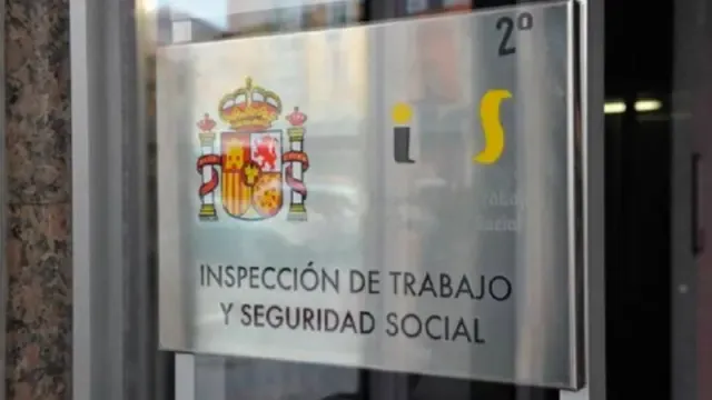 A partir de las 12 del mediodía se concentrarán en la calle San Juan Bosco 1 de Huesca los trabajadores y trabajadoras de la Inspección de Trabajo y Seguridad Social.