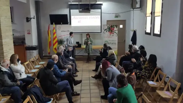 Un instante de la entrega de galardones “Villas en Flor Aragón 2021”.
