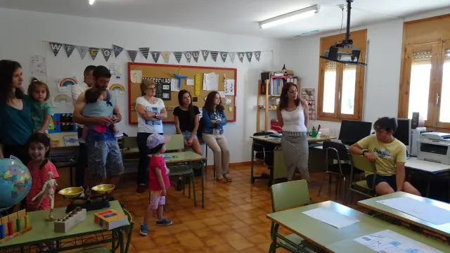 Alumnos de la escuela de Paúles de Sarsa contaron su experiencia educativa.