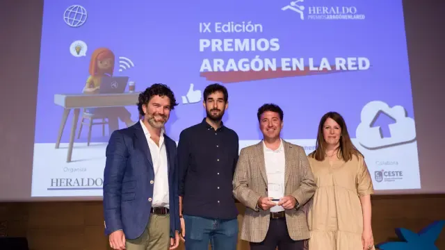 ïñigo de Yarza, Alberto Portolés, Fernando Blasco y Alicia Pac en la gala oficial de la IX edición de Premios Aragón en la Red.