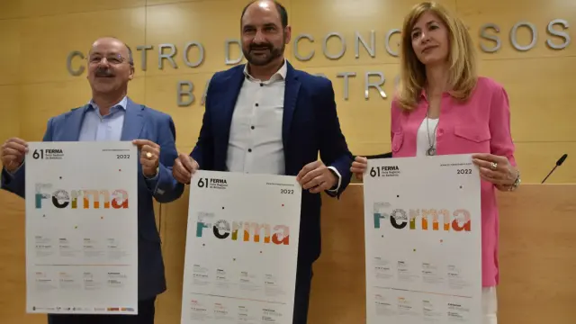 José Antonio Pérez, Fernando Torres y Belinda Pallás en la presentación de la sexagésima primera edición de la Feria Regional de Barbastro.