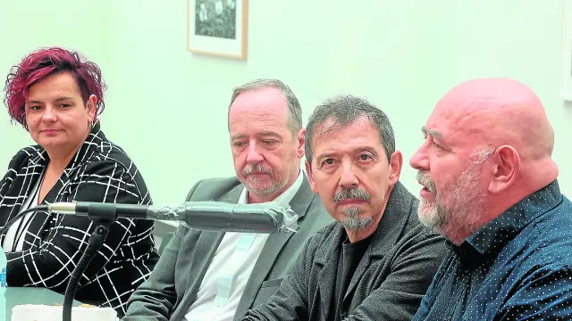 Sofía Avellanas, Ramón Lasaosa, Ricardo Calero y Antón Castro.