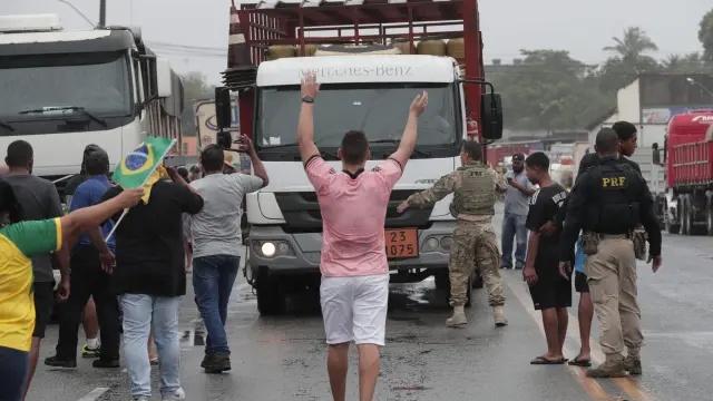 Los camioneros se han movilizado por Bolsonaro.