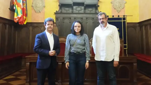 Luis Felipe, María de los Ángeles Delgado y Roberto Cacho.