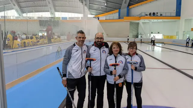 Carmen Pérez, Lucas Munuera, Elsa Fumanal y Alfonso Gracia participarán en el Campeonato de España de Dobles Mixtos.