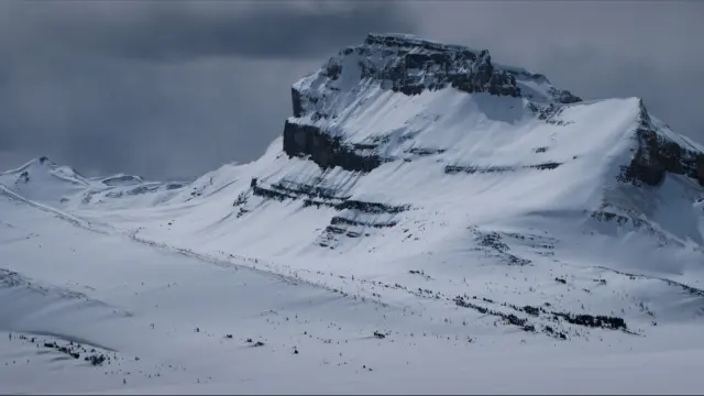 Fotograma de la película canadiense ‘To the Hills And Back’, sobre deportes en la nieve.