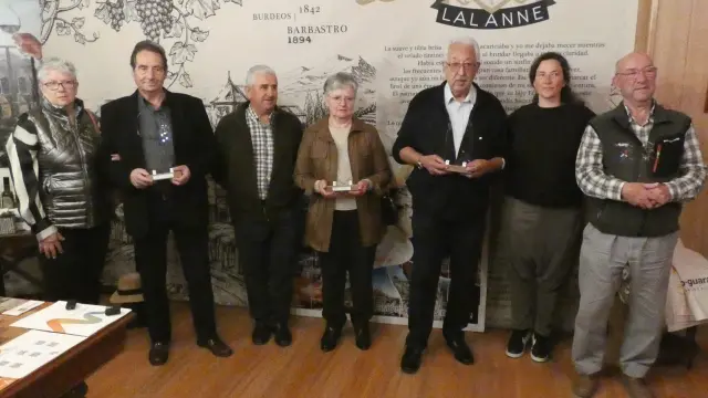 Representantes de Casa Labata, de la Familia Castillón, Francisco Lalanne, Laura Ventura y Paco Lacau.