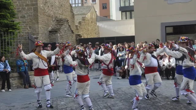 Bailadores de Santa Orosia.