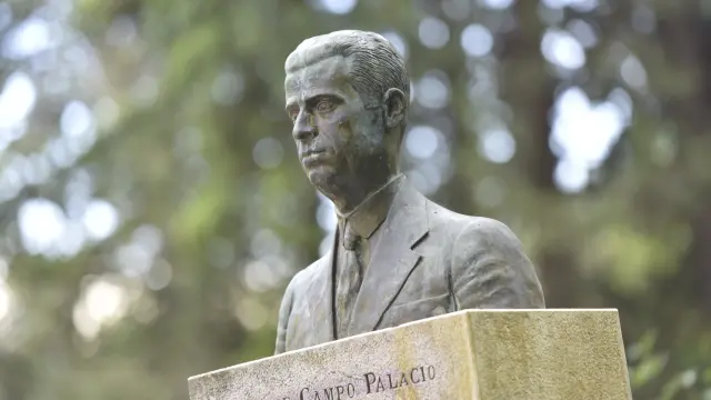 La sentencia también supone la retirada del busto de Vicente Campo en el Parque Miguel Servet.