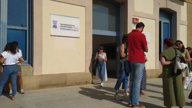 Facultad de Empresa y Gestión Pública de Huesca.