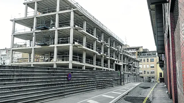 Estructura del futuro edificio de vivienda de alquiler asequible.