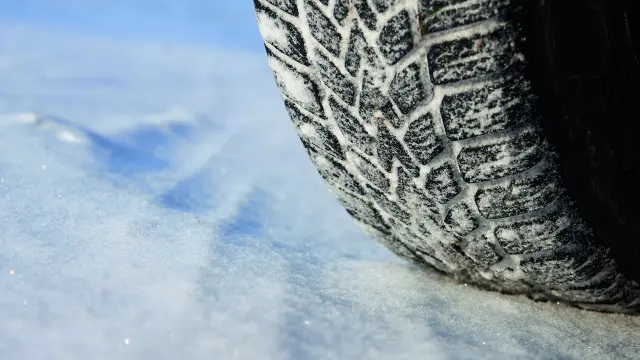 Los neumáticos de invierno para circular por nieve son una garantía extra de seguridad.