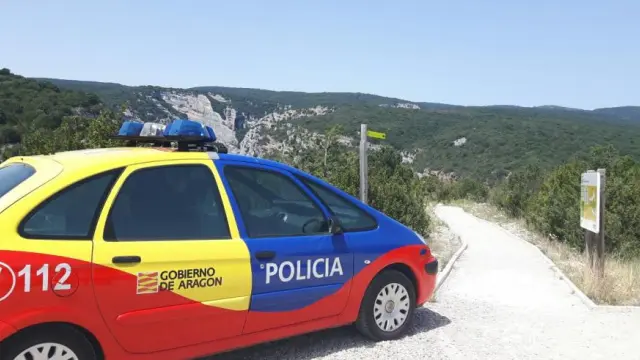 Uno de los vehículos de la Unidad de la Policía Adscrita de Aragón.