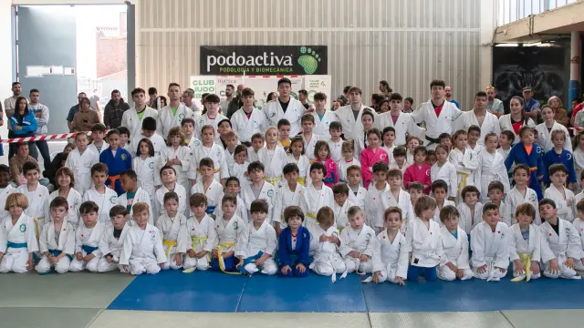 Casi cien jóvenes judocas disfrutaron del III Encuentro Ibón-Podoactiva