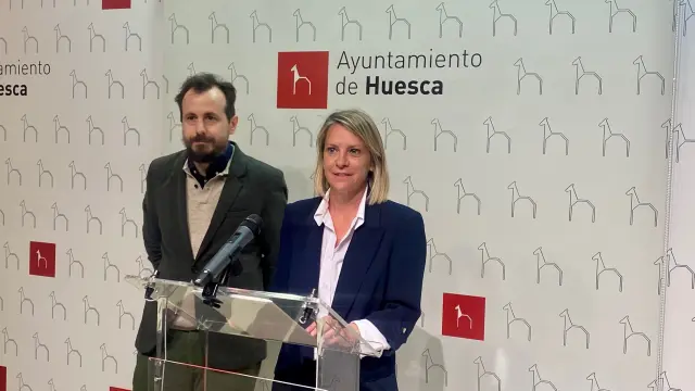 Lucas Fernández y Nuria Mur en la presentación de la programación de San Jorge 2024