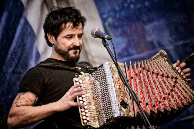 El músico vasco Xabi Solano es la figura más destacada del PIR, en cuyo marco mostrará su talento el día 3 de julio en Ansó.
