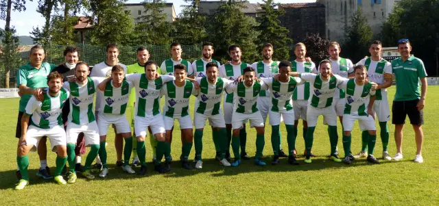 La plantilla de la Unión Deportiva Biescas para la temporada 2021/2022