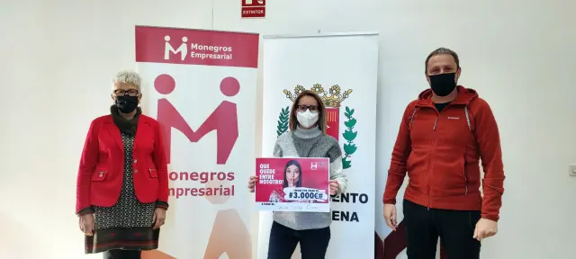 La ganadora de los 3.000 euros fue la sariñenense Sandra Espuña