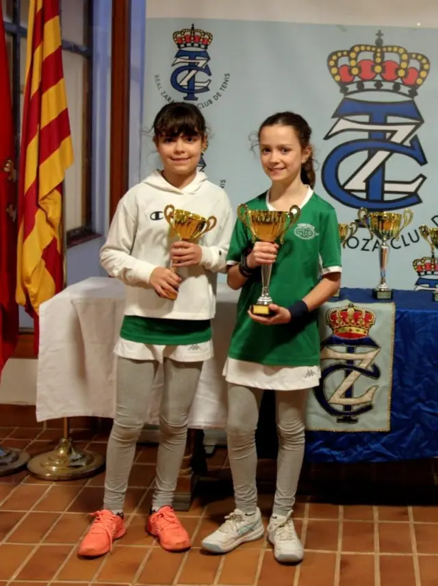Marta y Lucía Pelegrí, en el torneo zaragozano.