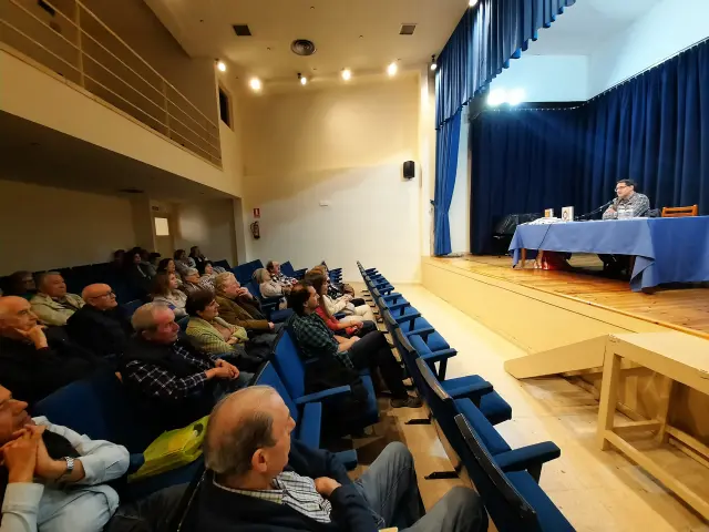 Mariano de Meer ha ofrecido una conferencia en la Casa de la Cultura