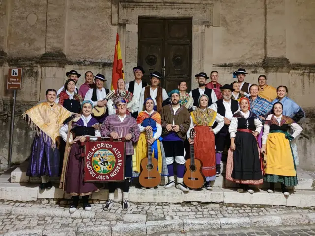 El Grupo Folklórico Alto Aragón, durante su presencia en tierras italianas.
