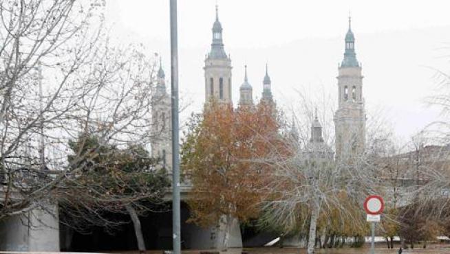 El Ebro este martes a su paso por Zaragoza