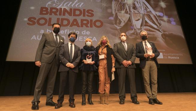 Brindis solidario del Comercio de Huesca.