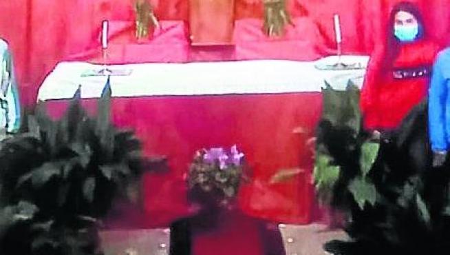 Las mujeres de La Puebla de Fantova que siguen la tradición.