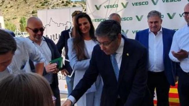 Aliaga presenta el proyecto de la empresa minera ucraniana Vesco.
