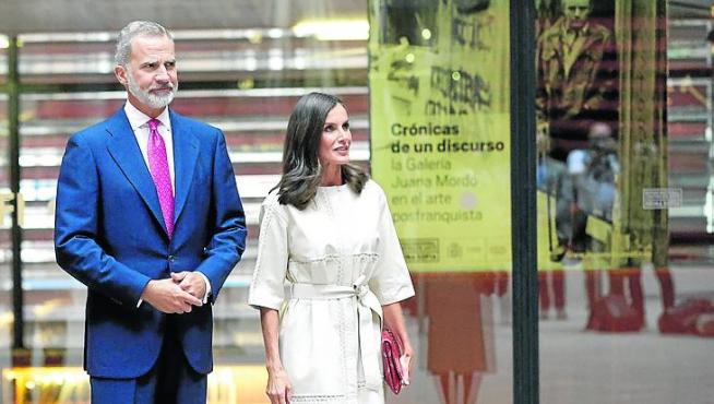 Los reyes de España, Felipe y Letizia, en la inauguración de la exposición sobre Picasso.