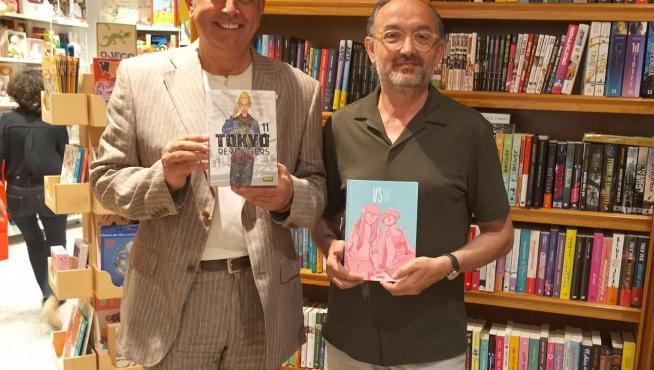 El subdelegado del Gobierno en Huesca, Carlos Campo, ha visitado este miércoles, la Librería Moisés de Barbastro.