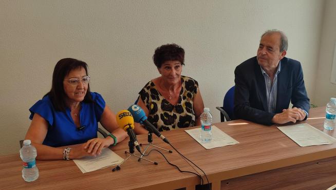 Carmen Garcés, Esperanza Ramón y José Ignacio Castaño, en la presentación.