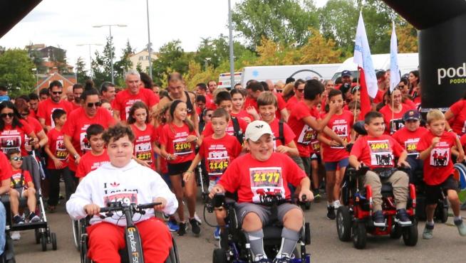 Momento de la salida de la carrera.