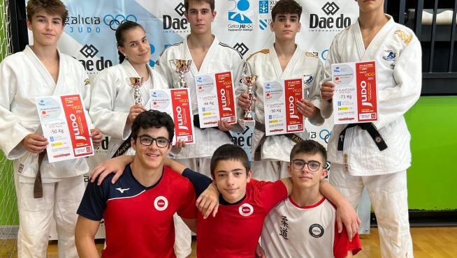 Judocas de la Escuela Club Ibón de Huesca