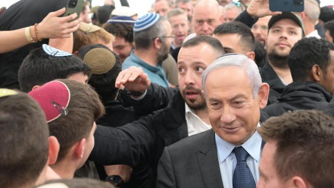 El primer ministro israelí, Benjamín Netanyahu, en la Academia Militar Bnei David.
