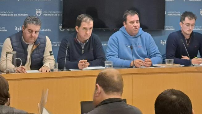 José Manuel Roche, Ramón Solanilla, José María Alcubierre y Federico Lorente, este lunes en rueda de prensa.