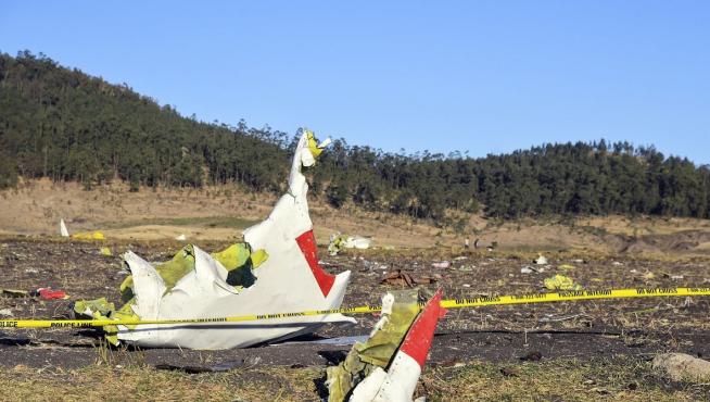 Ethiopian Airlines suspende el uso del Boeing 737 MAX 8 tras el accidente