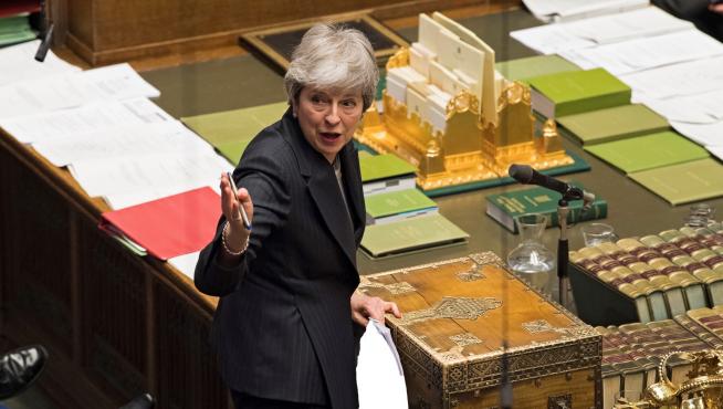 La UE retrasará el "brexit" solo si Londres logra aprobar al fin el acuerdo