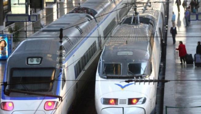 Renfe asegura que ya tiene trenes para comenzar con el servicios del AVE 'low cost'