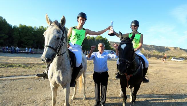 Los caballos vencen a los atletas en el vibrante Desafío de Lanaja