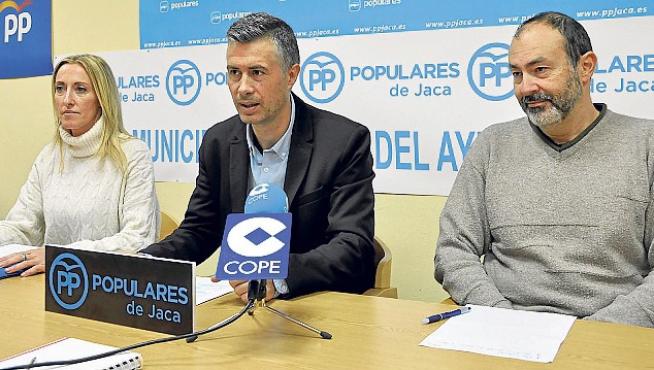 Serrano (PP): "El presupuesto del tripartito no aporta nada a los vecinos de Jaca"