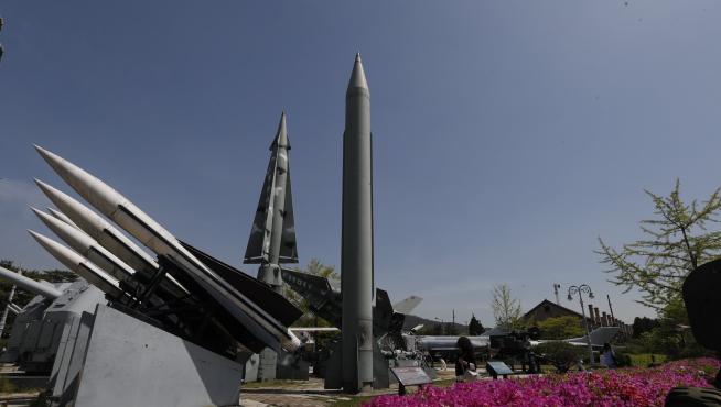 EE.UU. insiste en la vigilancia aérea ante un posible lanzamiento norcoreano