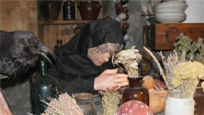 Un museo dedicado a la etnobotánica y la magia en Tella-Sin