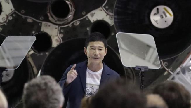 Multimillonario japonés deja de buscar pareja para ir a la Luna