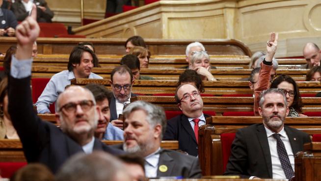 El Parlamento catalán recurre al Supremo en defensa de Torra
